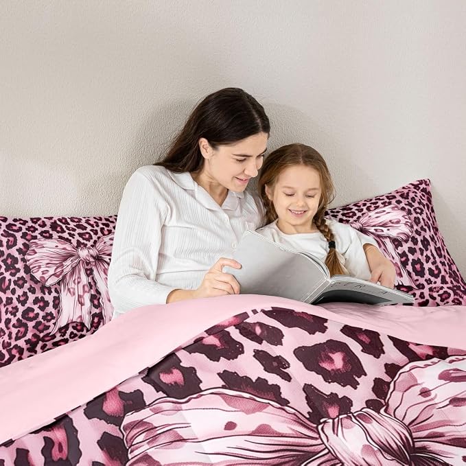 Feelyou Leopard Print Comforter Set Queen Size Cute Pink Bow Bedding Set for Kids Boys Girls Cheetah Animal Fur Duvet Quilt Bedroom Decor Microfiber 3 Pcs with 2 Pillow Cases