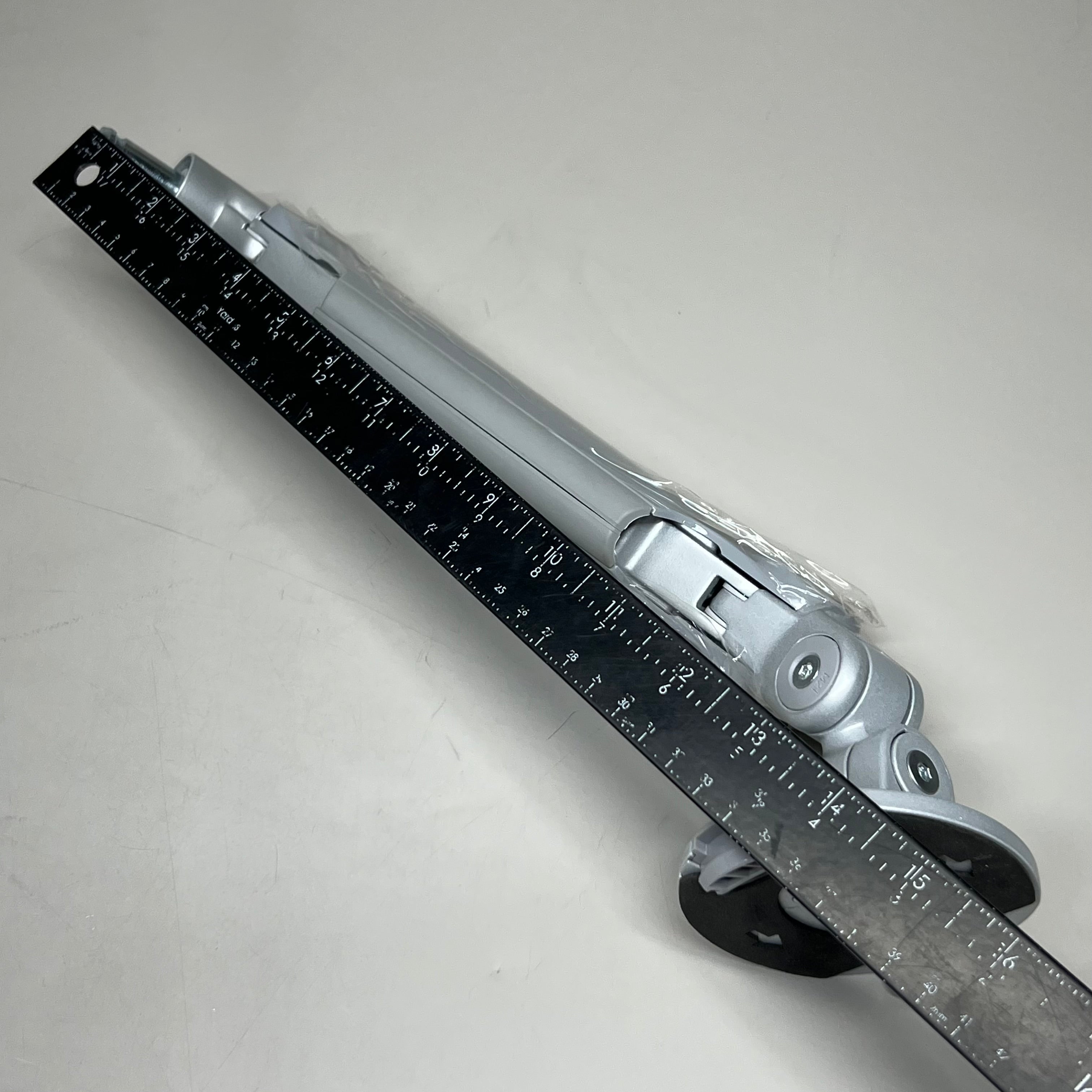 HUMANSCALE Mflex M2.1 Monitor Arm Sz 6"-14.5" L Grey PC00831103