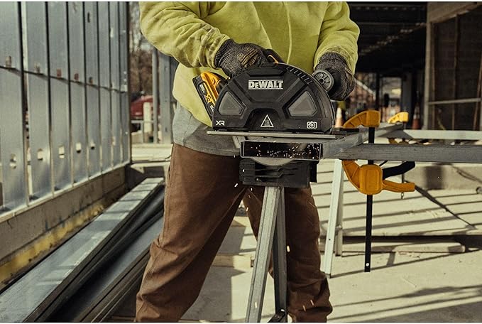 DEWALT 20V MAX XR 7-1/4 Inch Metal Cutting Circular Saw Kit with Circular Saw Blade, Battery and Charger Included (DCS383H1)