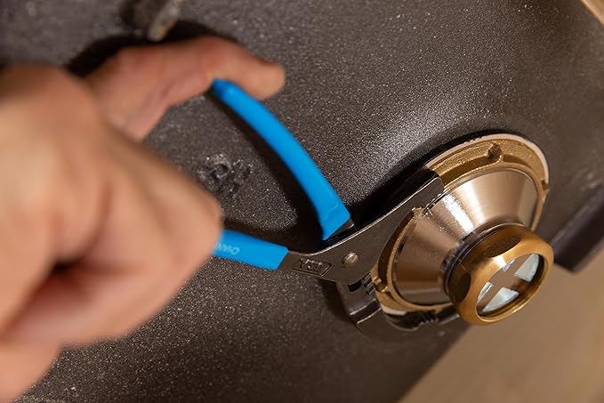 Channellock Oil Filter and PVC Plier 209 - Adjustable 4 Position Grip - 9-Inch