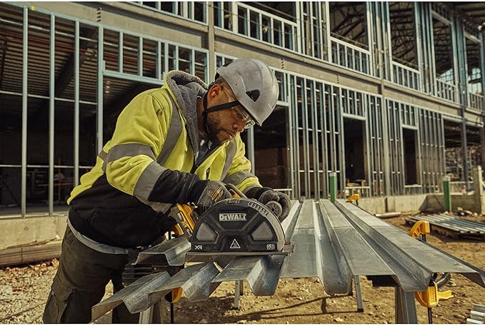 DEWALT 20V MAX XR 7-1/4 Inch Metal Cutting Circular Saw Kit with Circular Saw Blade, Battery and Charger Included (DCS383H1)