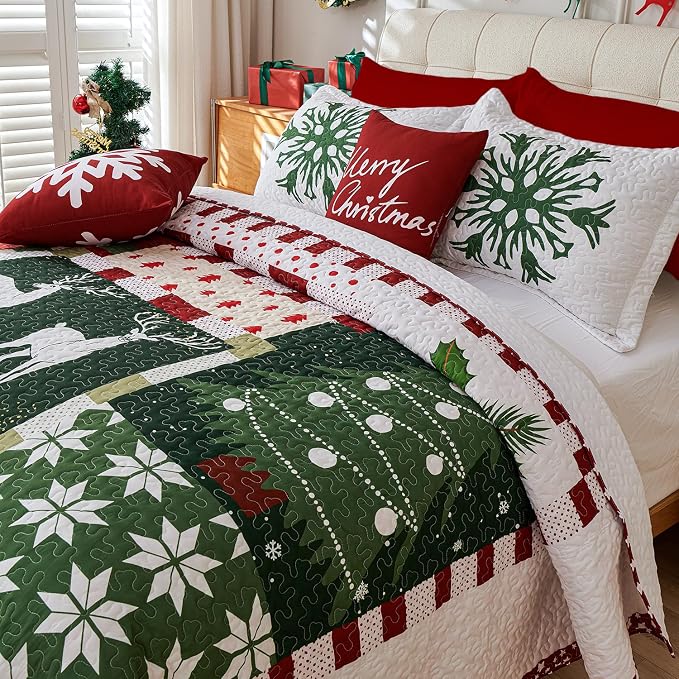Cmfshape 5-Piece Christmas Quilt Set,Queen Size Xmas Tree Reindeer Santa Claus Pattern Christmas Bedding Set,Reversible Bedspread Coverlet,Holiday Bedding(92"x96")