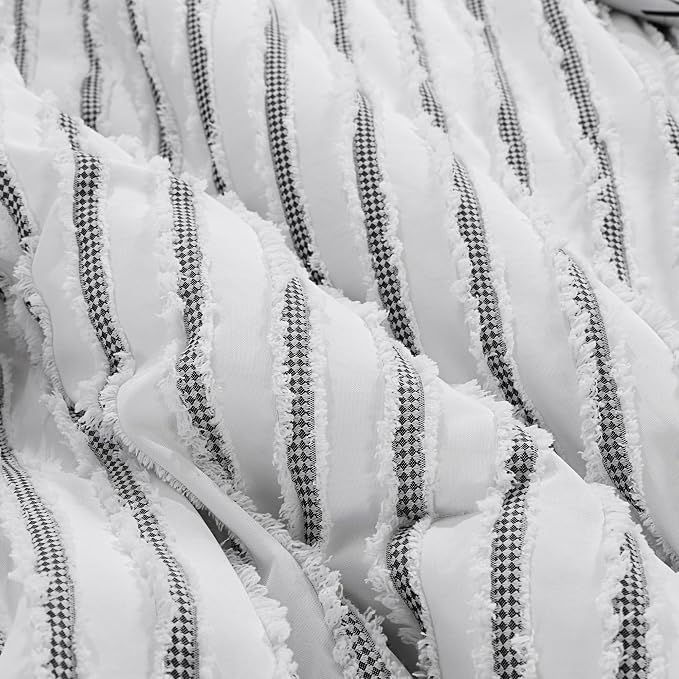 HOMBYS Oversized King Boho Comforter Set 120x120, Black White Tufted Jacquard Geometry Bedding Comforter for King Bed, Shabby Chic Bed Sets with 2 Matching Pillow Cases