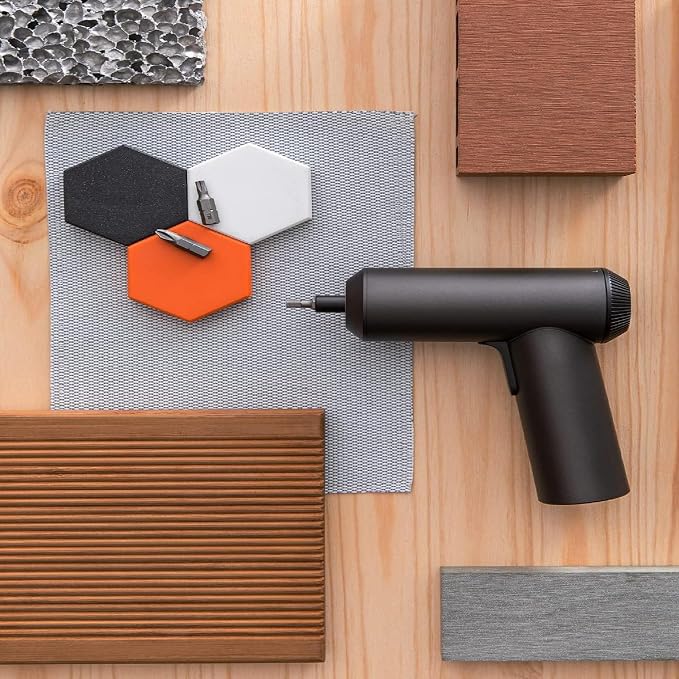 Xiaomi Mi Cordless Screwdriver 3.6V, 2000mAh Rechargable Battery. Patented One-piece body with USB-C charging port. High 5-N.m Torque Cordless Portable Screwdriver with 12 pieces of S2 Steel Bits