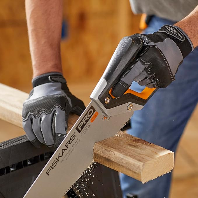 Fiskars Pro 22" Hand Saw, PowerTooth Steel Blade, Universal Hand Saw with Oversized Handle, High Speed Blade RapidStart Technology