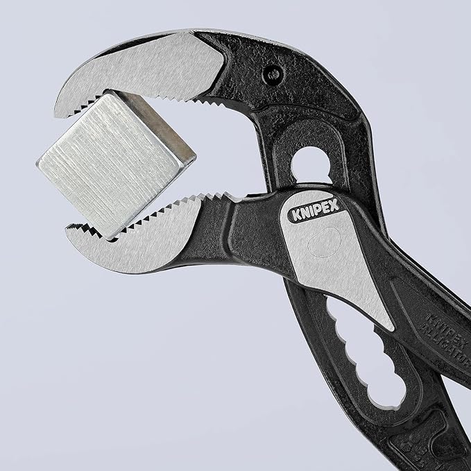 Knipex Alligator® XL Pipe Wrench and Water Pump Pliers black atramentized, with non-slip plastic coating 400 mm (self-service card/blister) 88 01 400 SB