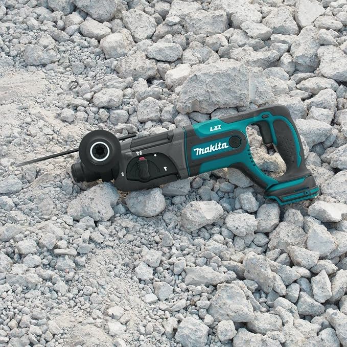 Makita XRH04Z 18V LXT Lithium-Ion Cordless 7/8" Rotary Hammer, accepts SDS-PLUS bits, Tool Only (Renewed)