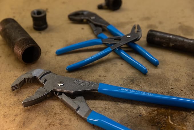 3 PIECE GRIPLOCKå¨ PLIER SET 6. 5 IN. - 9. 5 IN. - 12. 5 IN. PLIERS Channellock GLS-3