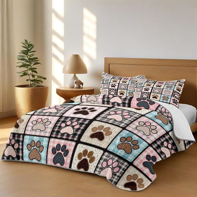 Patchwork Quilt Set King Size, Pink Dog Paw Bedspread, Soft Lightweight Microfiber Bedding Set, Farmhouse Rustic Coverlet, All Season 3 Piece (Pink Dog Paw, King(90"x104"))