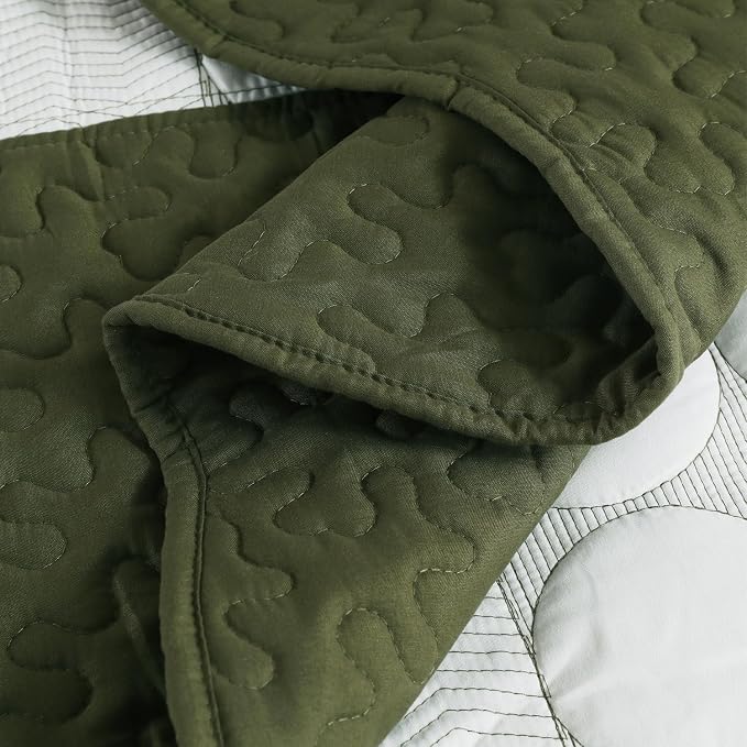 Cmfshape Geometry Embroidery Quilt Set,3 Pieces Queen Size Quilt Bedding Set,Classic Geometry Pattern Quilts,Ultra Soft Lightweight Reversible Bedspread Coverlets for All Season(Dark Green,90"x90")