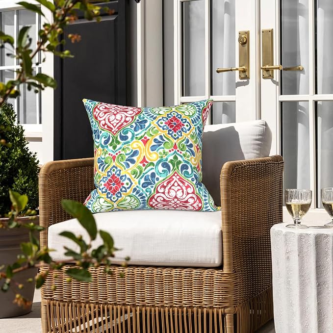 LVTXIII Outdoor/Indoor Throw Pillows, Decorative Throw Pillows with Inserts, 18"x18" Square Pillows for Bed, Couch, Sofa and Patio Furniture, Set of 2, Damask Red