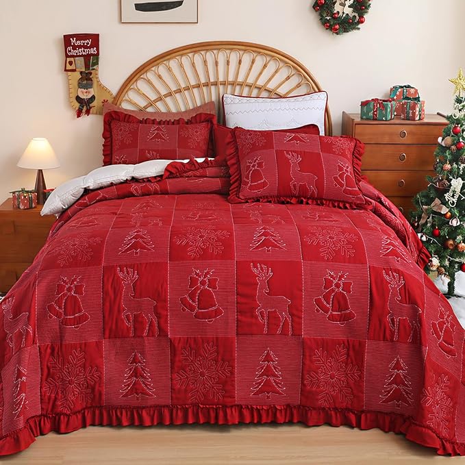 Cmfshape Christmas Embroidery Quilt Set,3 Pieces Queen Size Xmas Tree Reindeer Pattern Bedding Set,Reversible Christmas Bedspread Coverlet,Holiday Bedding(Red,92"x96")