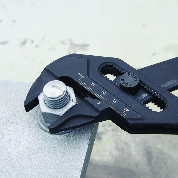 FUJIYA Tools Pliers Wrench-pliers and a wrench in a single tool FLM-45-BG