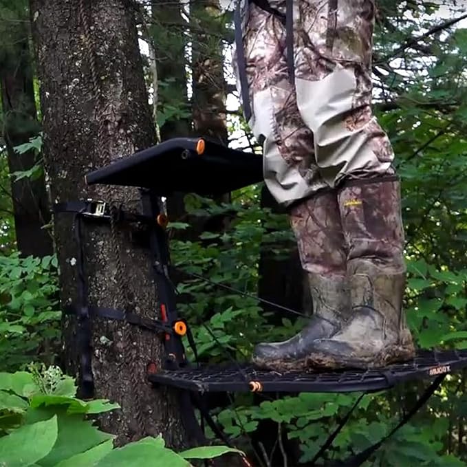 Muddy The Boss XL Wide Stance Hang-On Tree Stand Platform & Hawk Helium Set