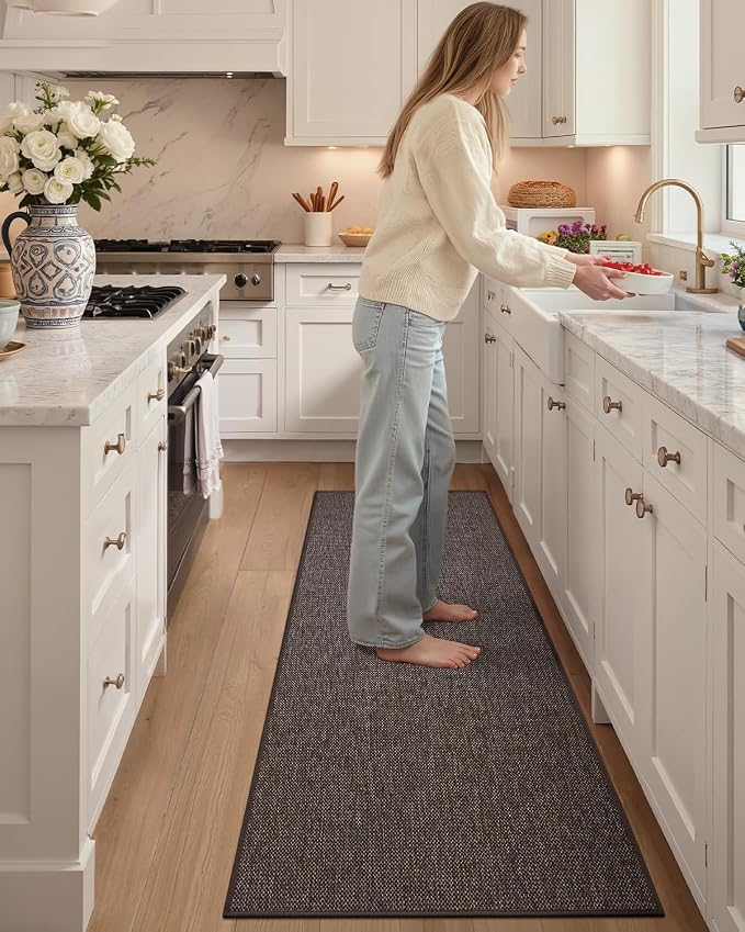 Color&Geometry Kitchen Rugs and Mats Non Slip Washable, Absorbent Woven Kitchen Runner Rug Easy to Clean Kitchen Floor Mats for in Front of Sink, Laundry Room, Hallway, 17”x47”, Brown