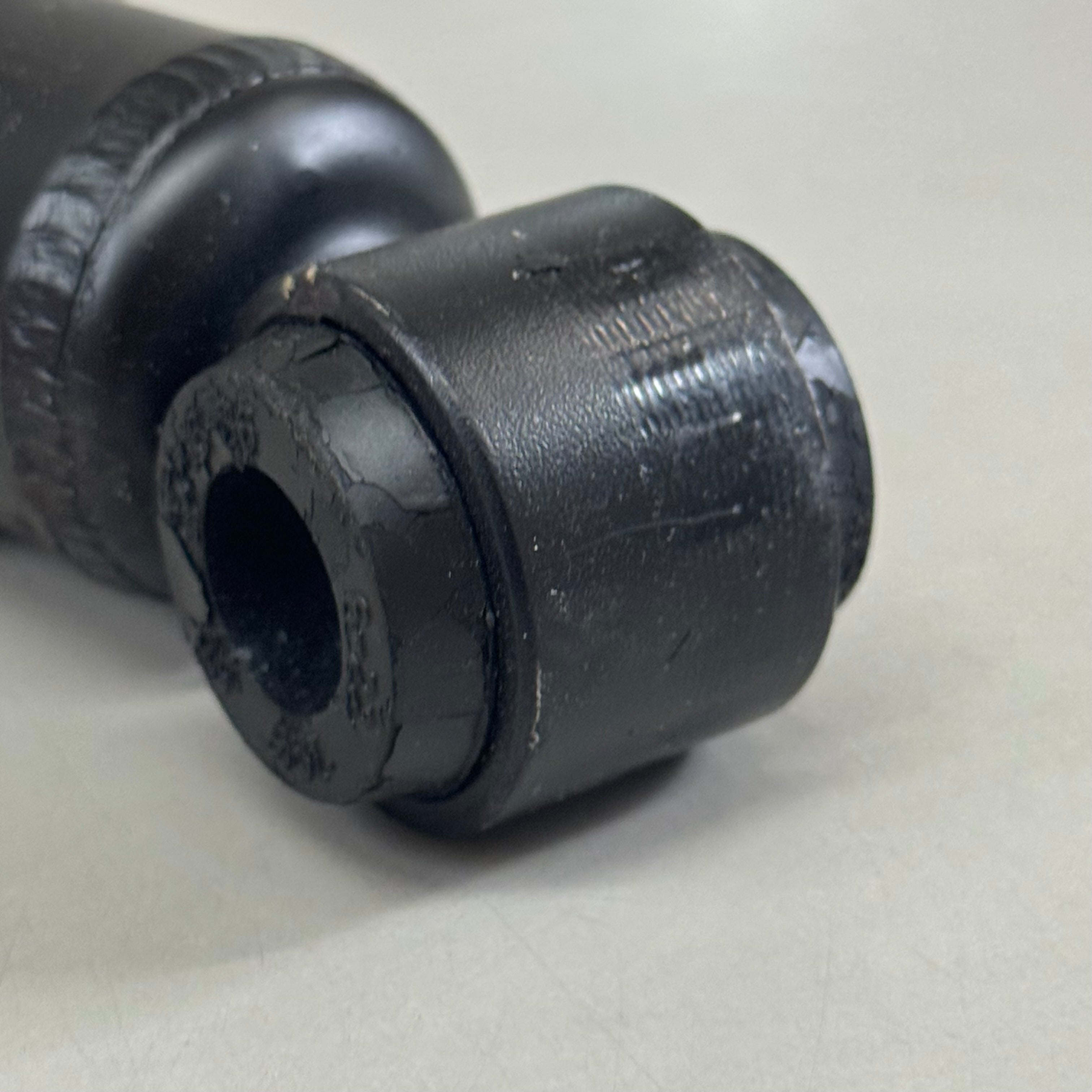 KYB Gas Shock Suspension Absorber For Jeep Black 344426 (New Other- (Distressed Packaging))