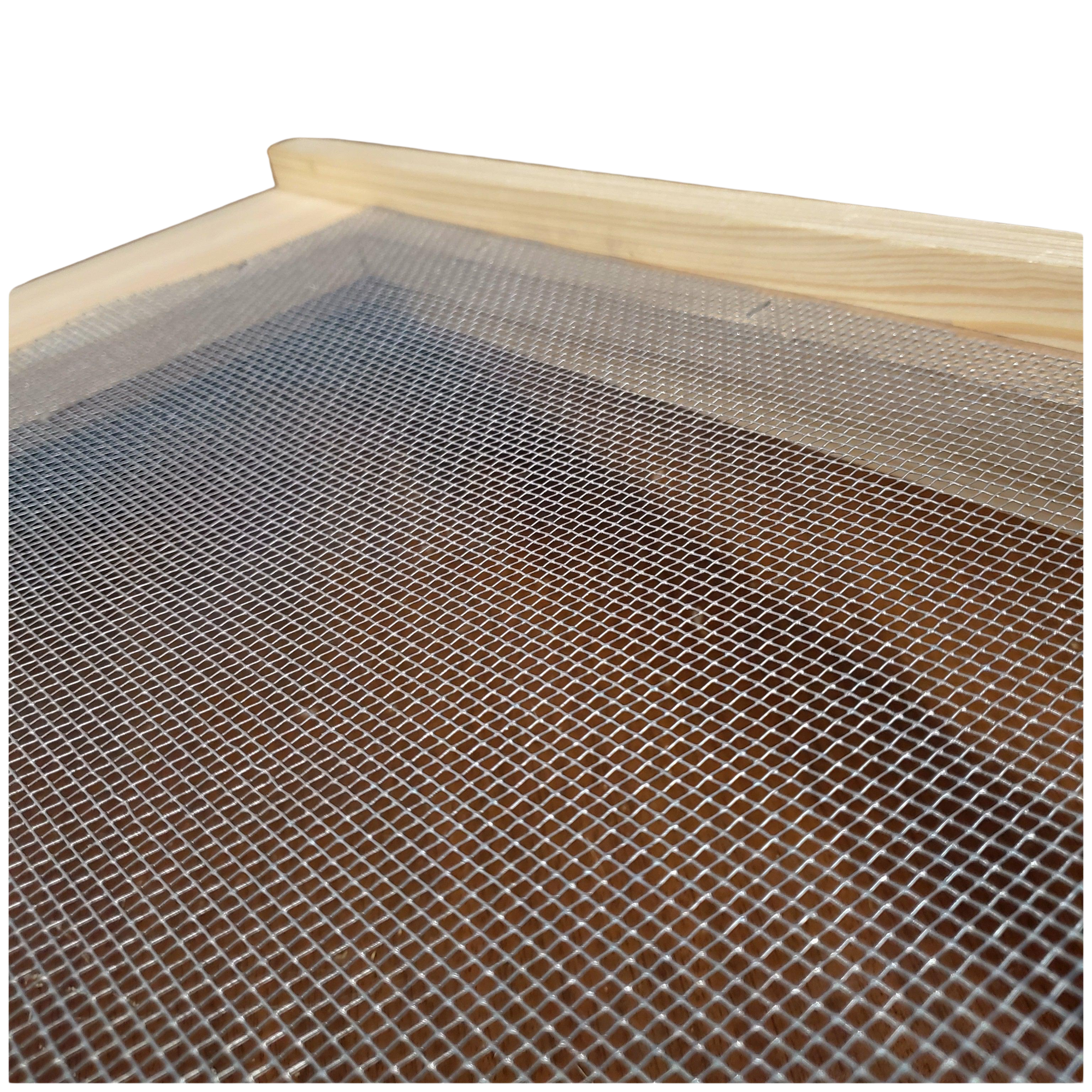 8 Frame Cypress Screened Bottom Board