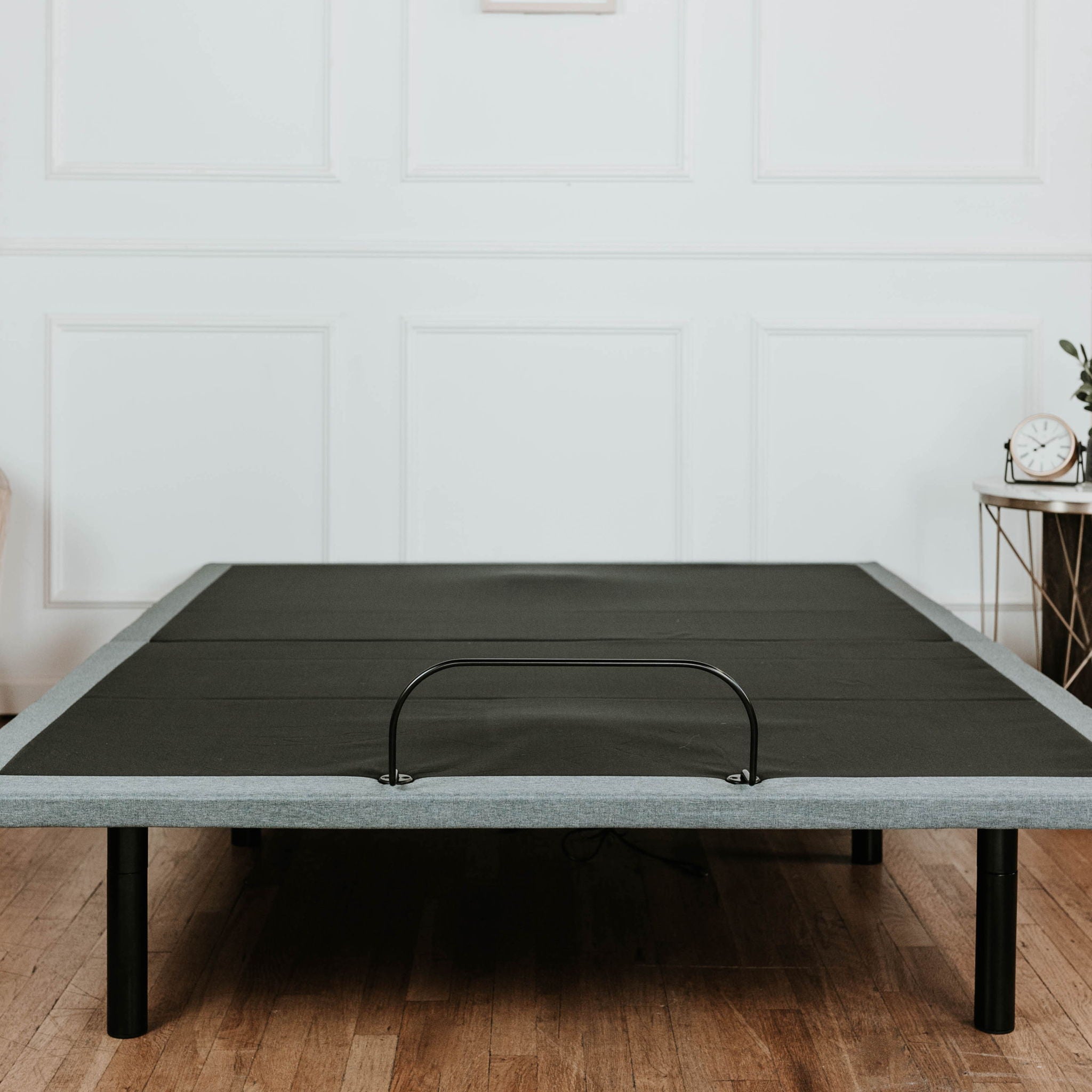 Btx5 Adjustable Bed Base with Head and Foot Position Adjustment