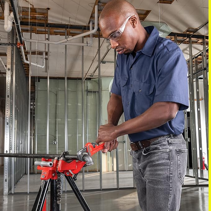 RIDGID 31010 Model 10 Heavy-Duty Straight Pipe Wrench, 10-inch Plumbing Wrench, Red, Black, 250mm (10in)