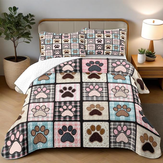 Patchwork Quilt Set King Size, Pink Dog Paw Bedspread, Soft Lightweight Microfiber Bedding Set, Farmhouse Rustic Coverlet, All Season 3 Piece (Pink Dog Paw, King(90"x104"))