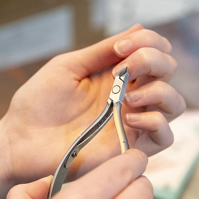 NGHIA Cuticle Nipper - D-04 JAW 14 | Stainless Steel | Durable and Sharp | Ergonomic Design | Grey Plated | Ideal for Salons and Home Use