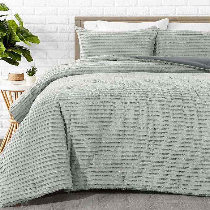 HOMBYS Oversized King Boho Comforter Set 128x120, Grey Black Tufted Jacquard Geometry Bedding Comforter for King Bed, Shabby Chic Bed Sets with 2 Matching Pillow Cases