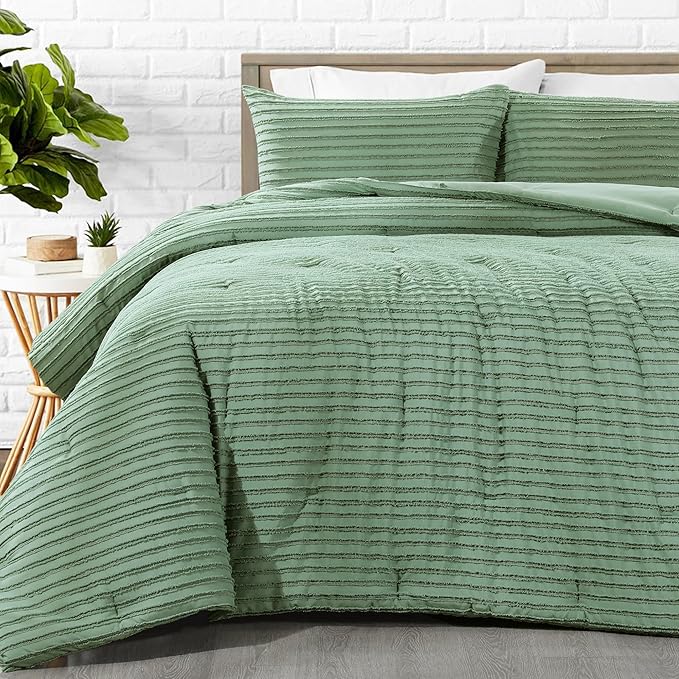 HOMBYS Oversized King Boho Comforter Set 128x120, Sage Green Tufted Jacquard Geometry Bedding Comforter for King Bed, Shabby Chic Bed Sets with 2 Matching Pillow Cases