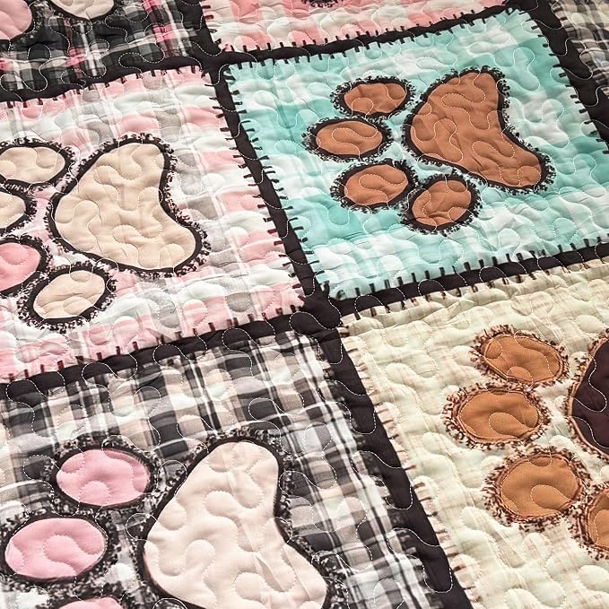 Patchwork Quilt Set King Size, Pink Dog Paw Bedspread, Soft Lightweight Microfiber Bedding Set, Farmhouse Rustic Coverlet, All Season 3 Piece (Pink Dog Paw, King(90"x104"))