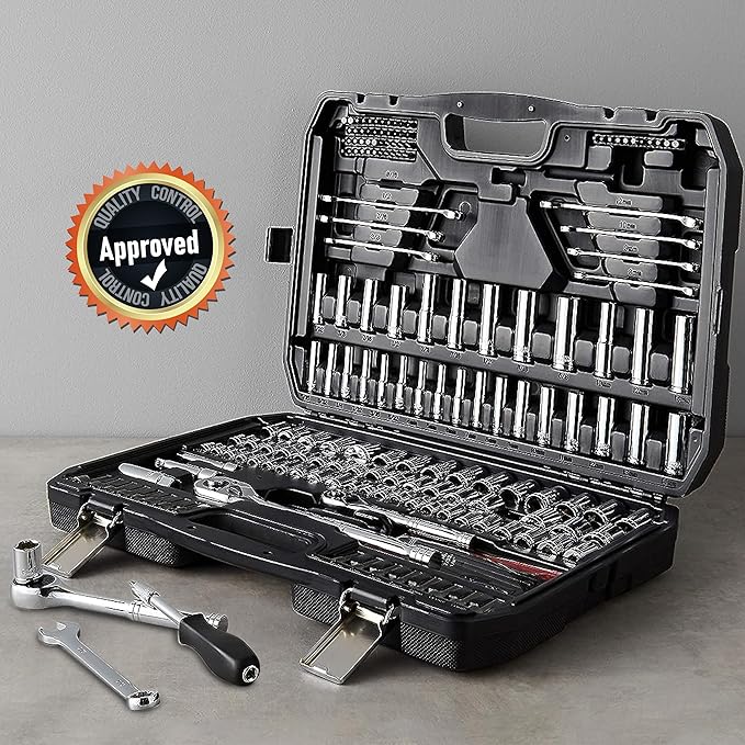 Amazon Basics 201-Piece Mechanic's Socket Tool Set With Case, SAE and Metric Sizes, Chrome-Vanadium Steel, Portable