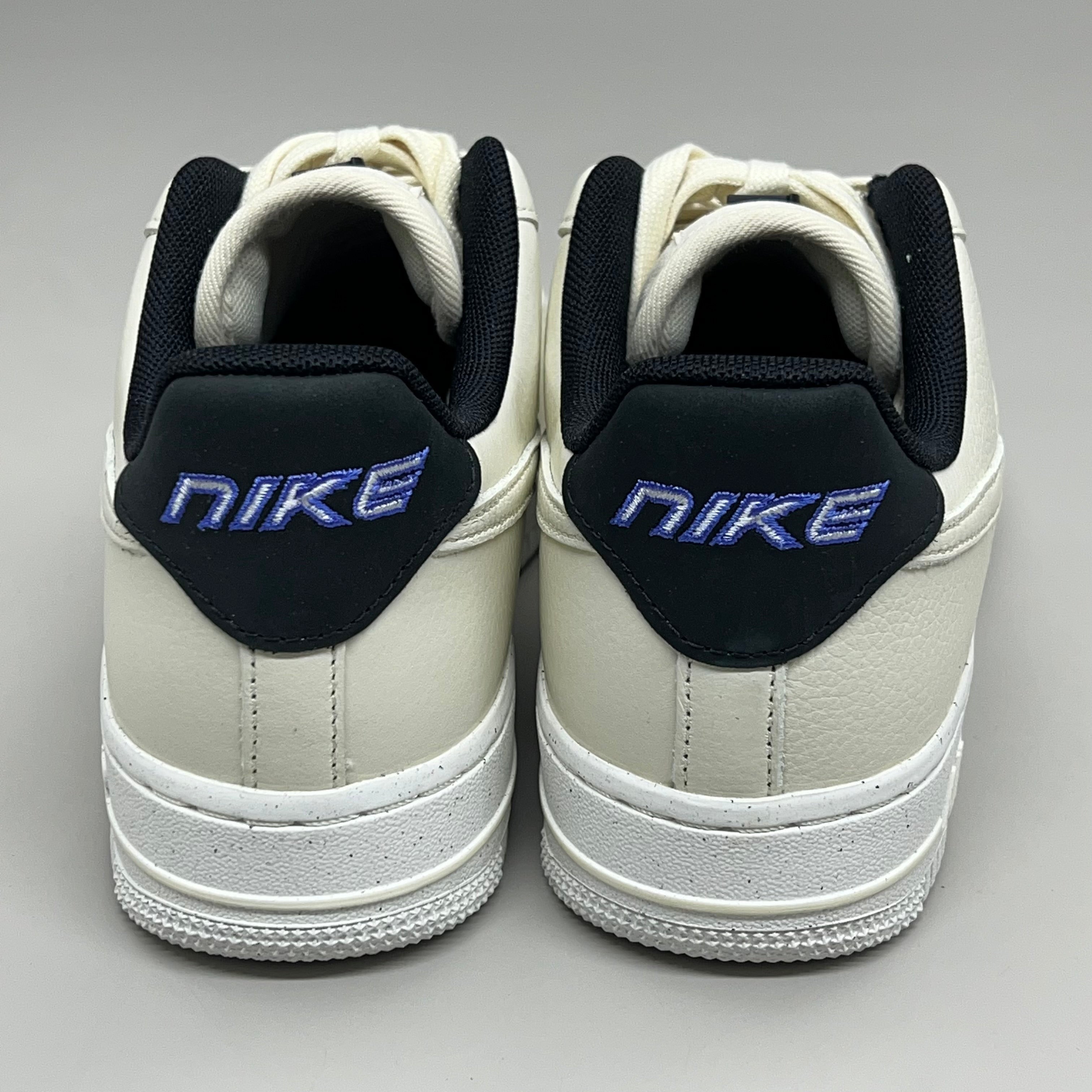 NIKE Air Force 1 07' LX Leather Shoes Sz Women's 9 Sail/Coconut Milk-Black DZ2708 101