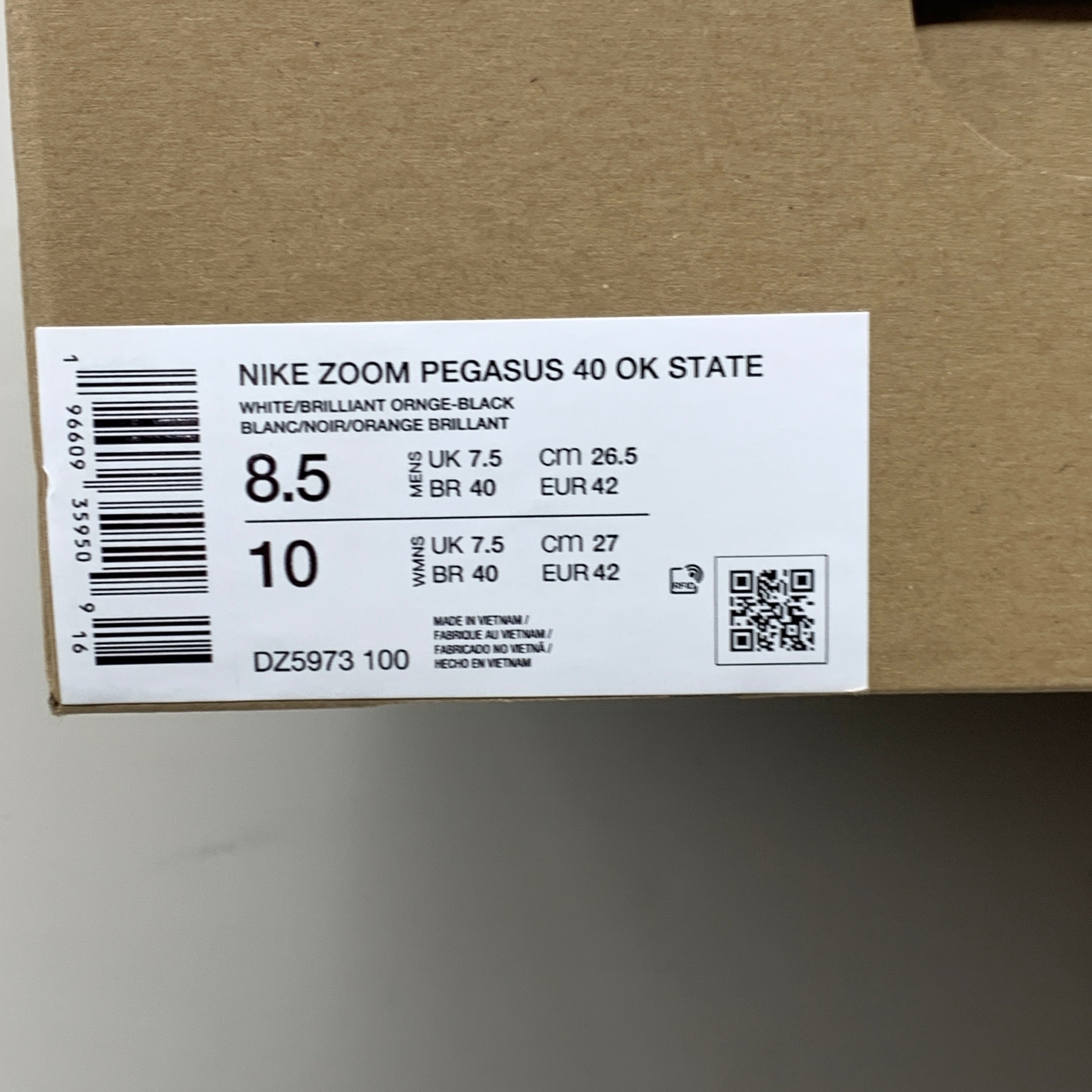 NIKE Zoom Pegasus 40 OK STATE White Shoes, Brilliant Orange & Black 10 W 8.5 M DZ5973-100
