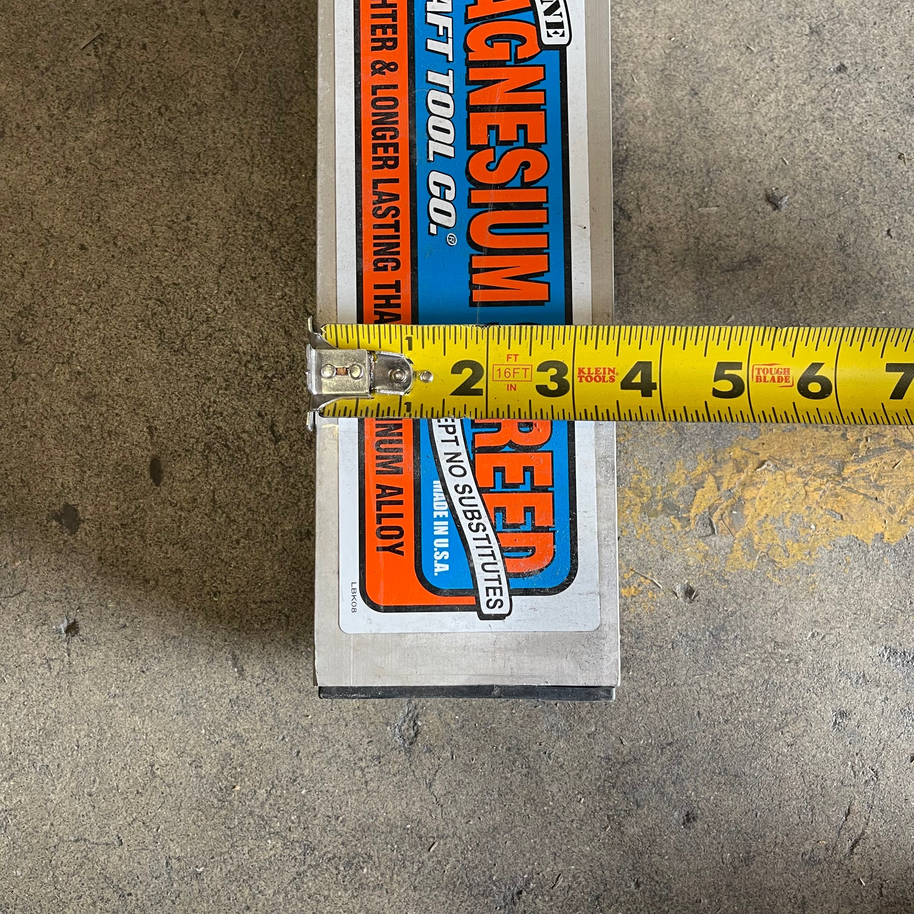 Z@ KRAFT TOOL CO. Magnesium Screed 192”x1 1/2”x3 1/2” CC616 (B)