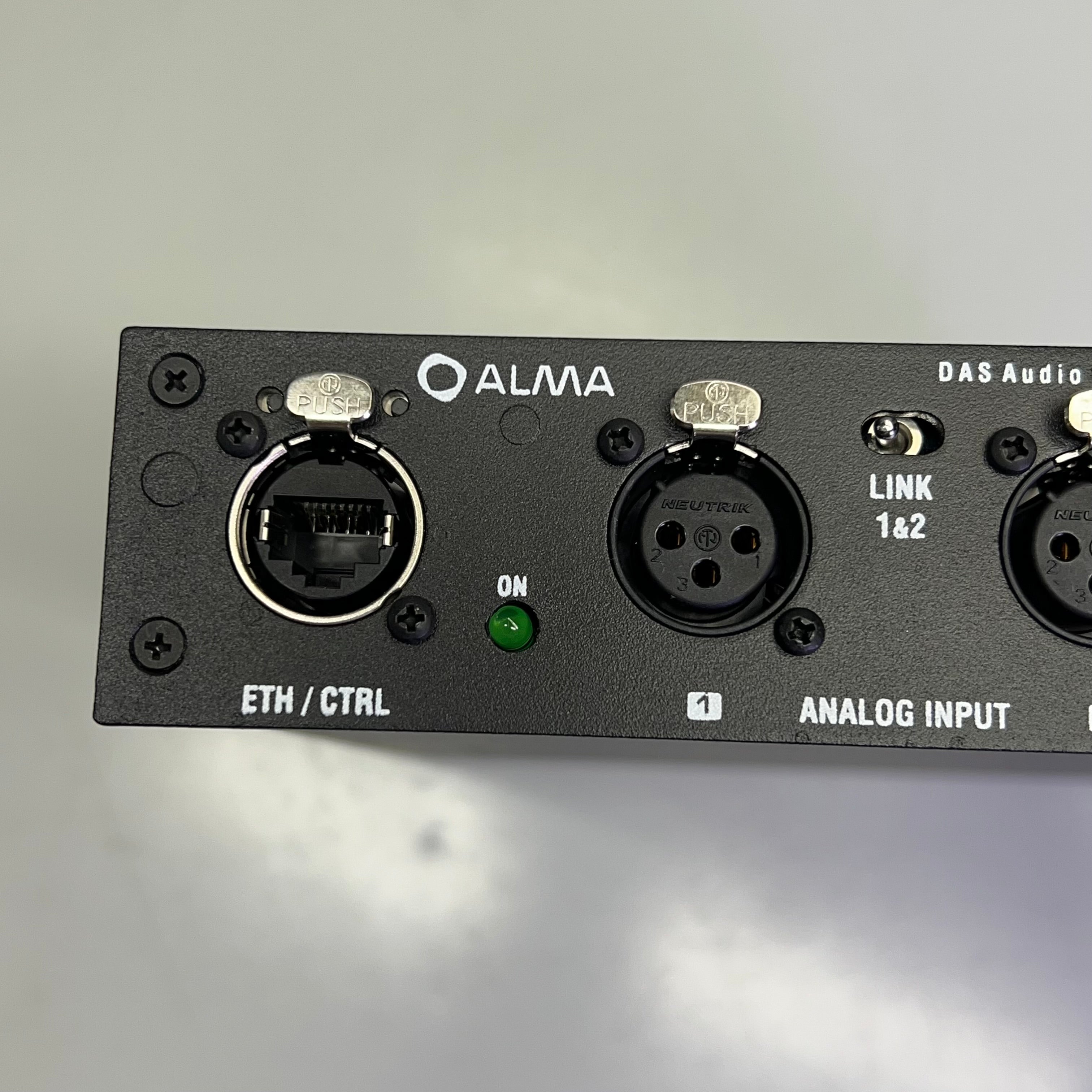 DAS AUDIO GROUP Half Rack Mount Dual Input/Output Channel Breakout Box 11106140
