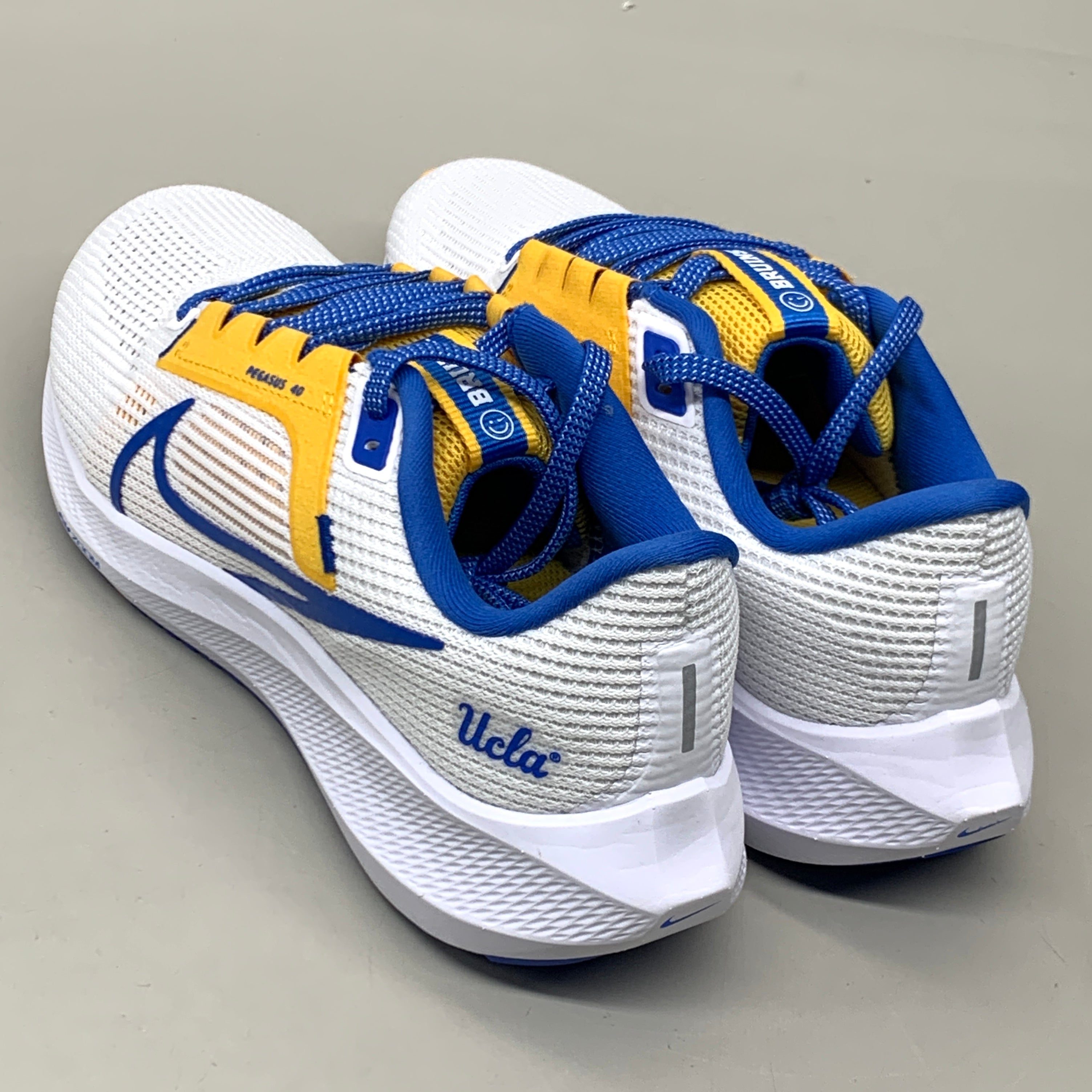 NIKE Zoom Pegasus 40 Shoes UCLA White/Signal Blue-Gold 14.5 Women's 13 Mens DZ5988 100