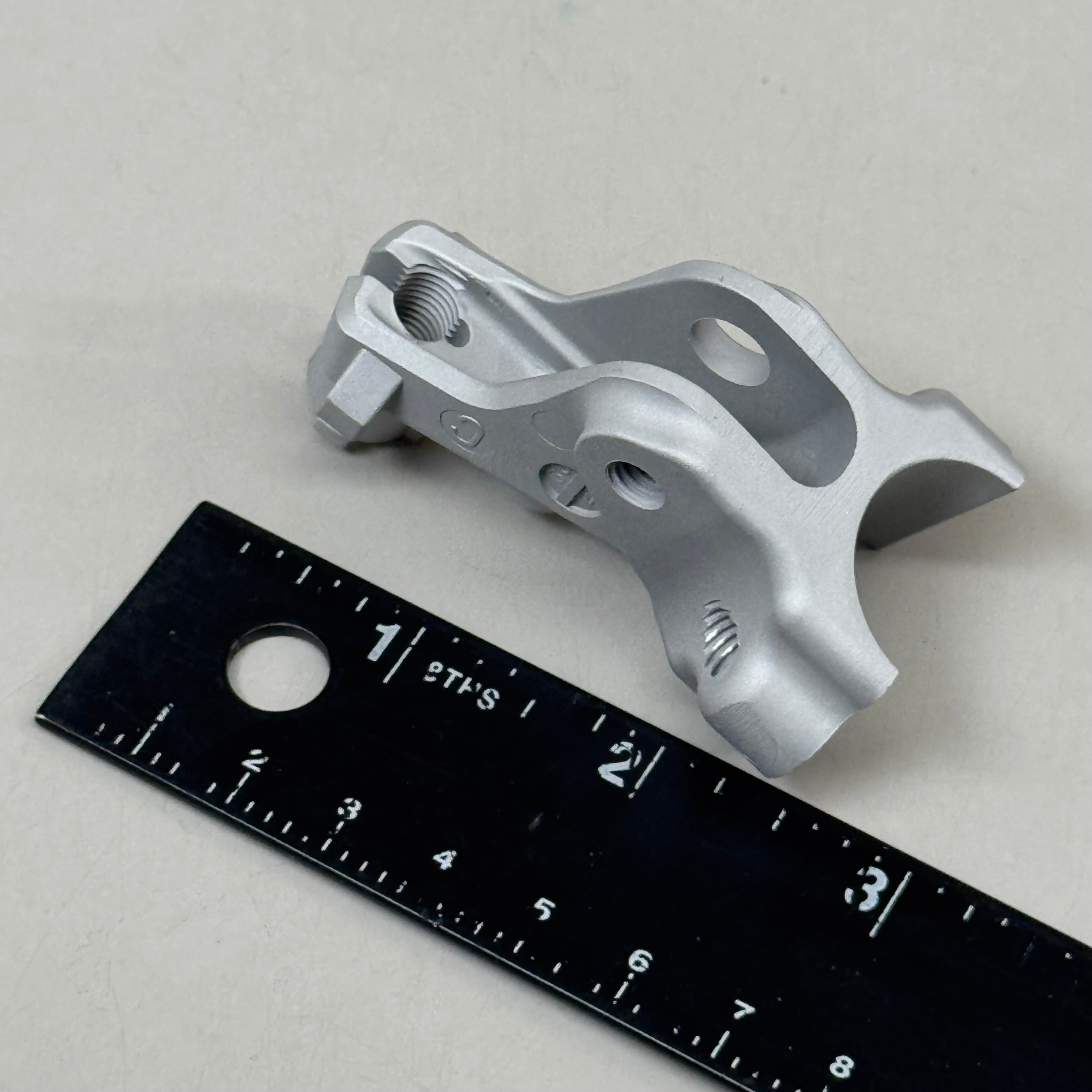 HONDA Handle Lever Bracket L. CR250 CRF110F CRF250R CRF450R OEM 53172-KSK-670