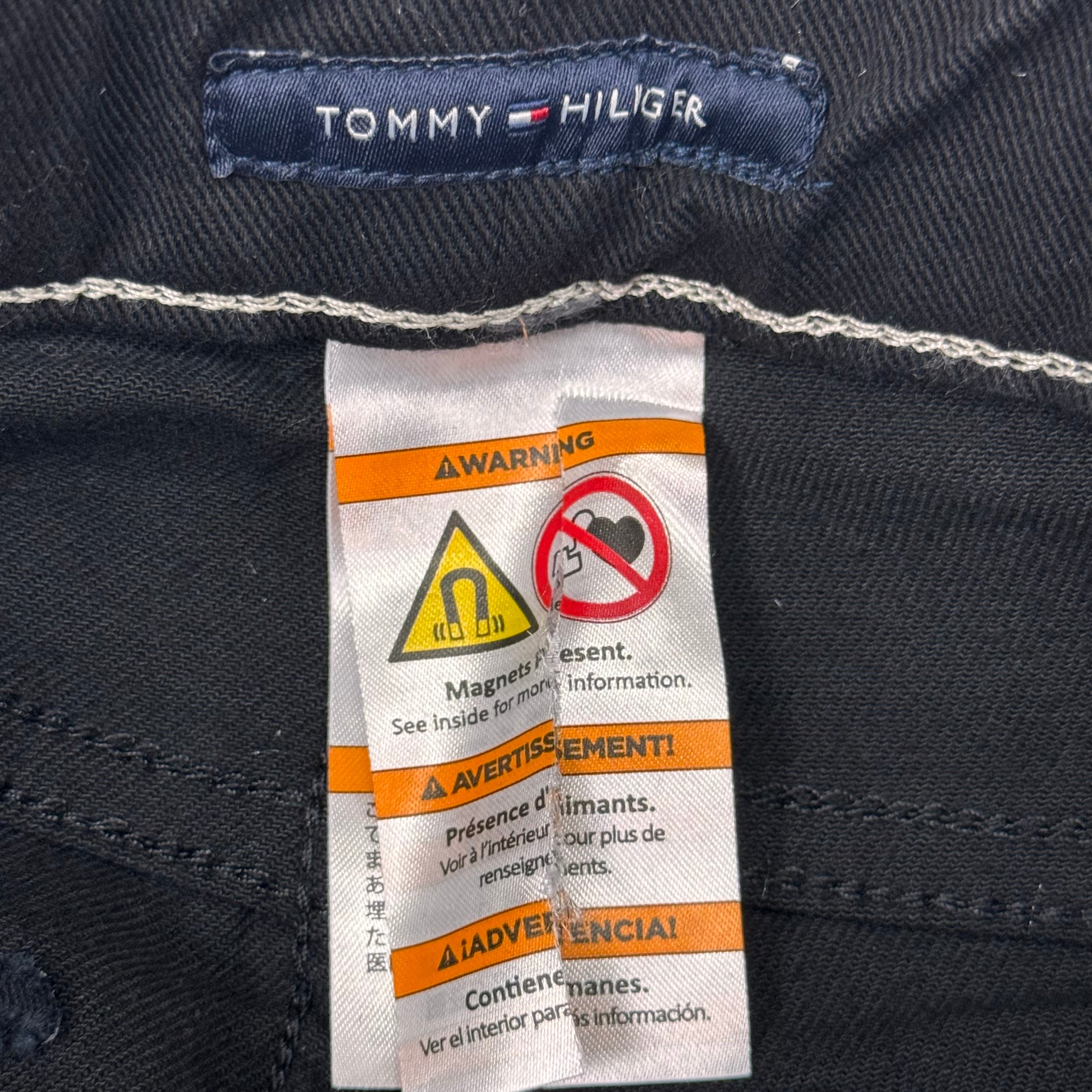 TOMMY HILFIGER JEANS Slim Bermuda Shorts Women's SZ 6 Waist 28 Black Magnet / Velcro Fly