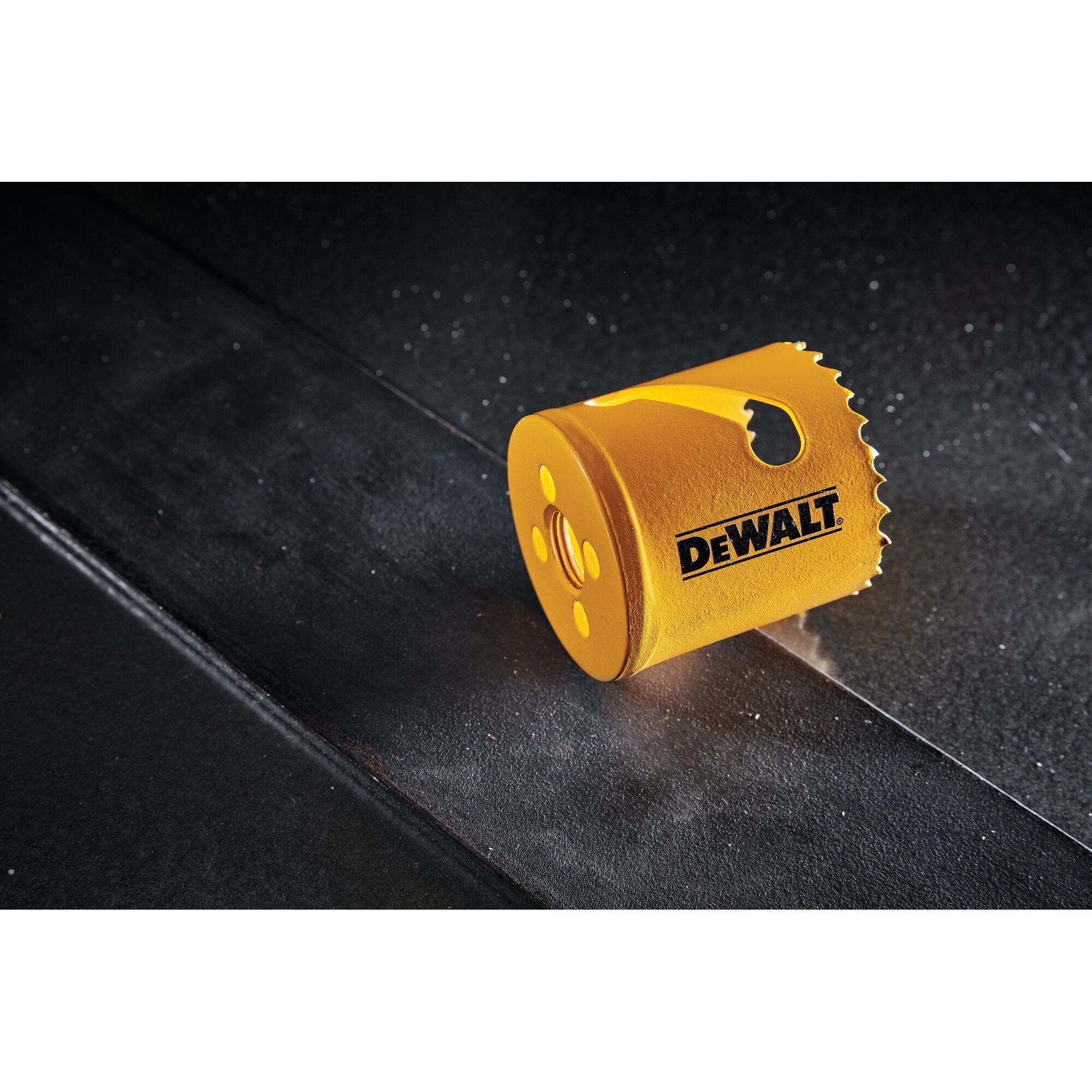 DeWalt DAH180018 1-1/8 (29Mm) Bi-Metal Hole Saw