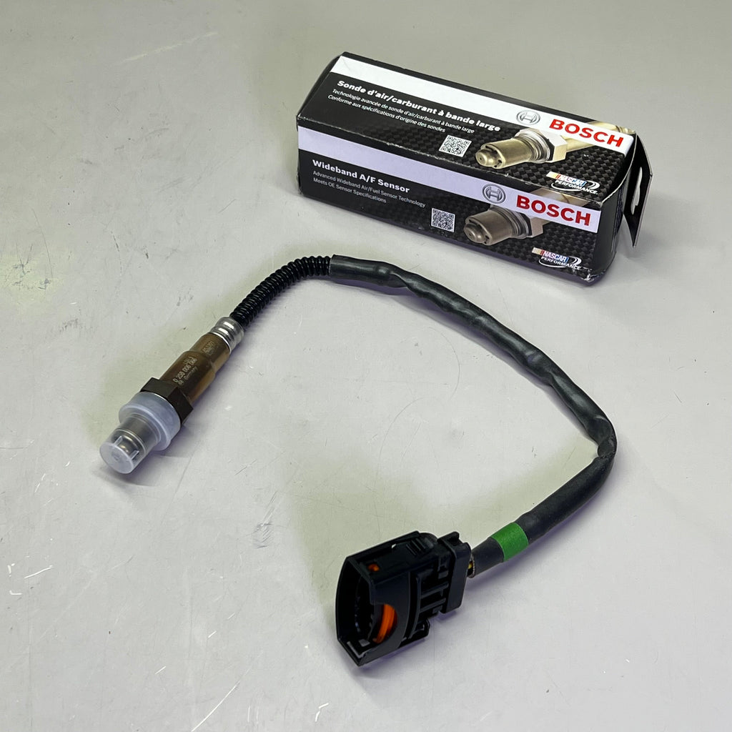 BOSCH Oxygen Sensor Thread Mounting Type Male Connect For Saturn Vehicles 16066