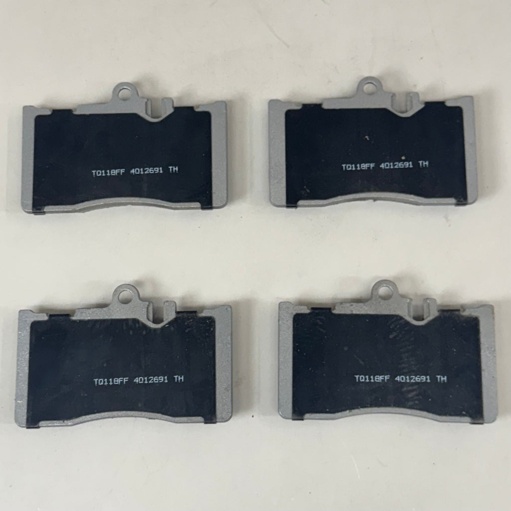 WAGNER ThermoQuiet Front Ceramic Brake Pads For Lexus LS430 Black QC870