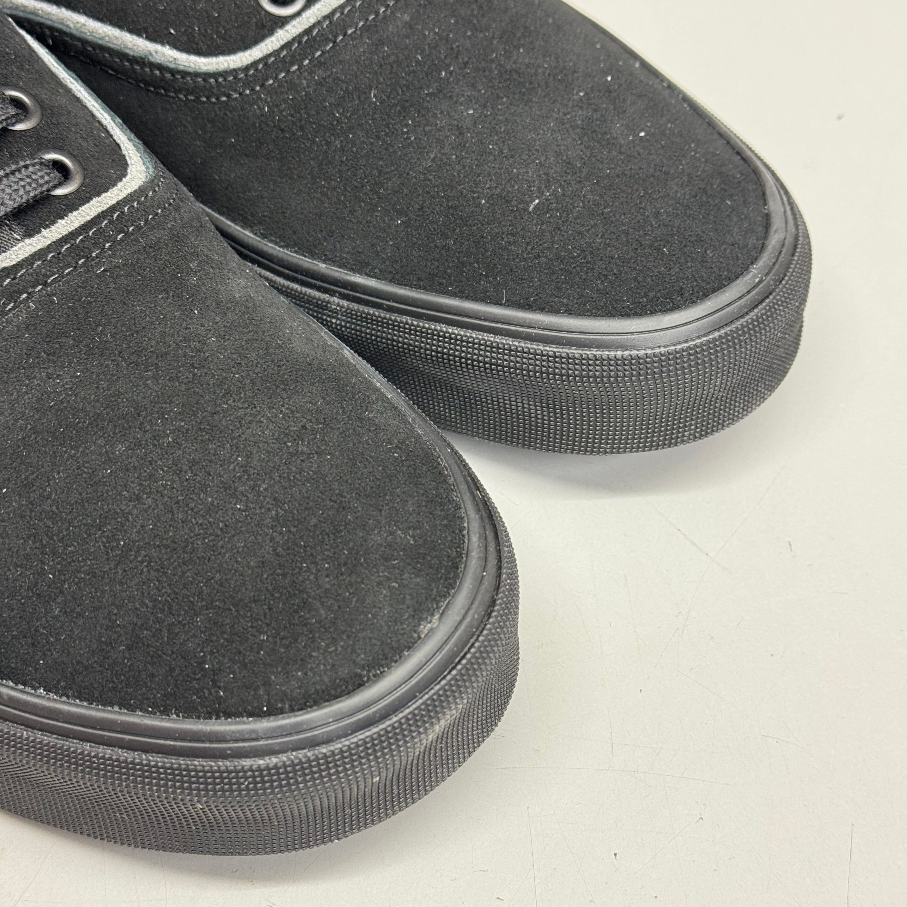 VANS Authentic Sliver Shoe Sz Men's 13.0 Black/Gray VN000D6DDE2