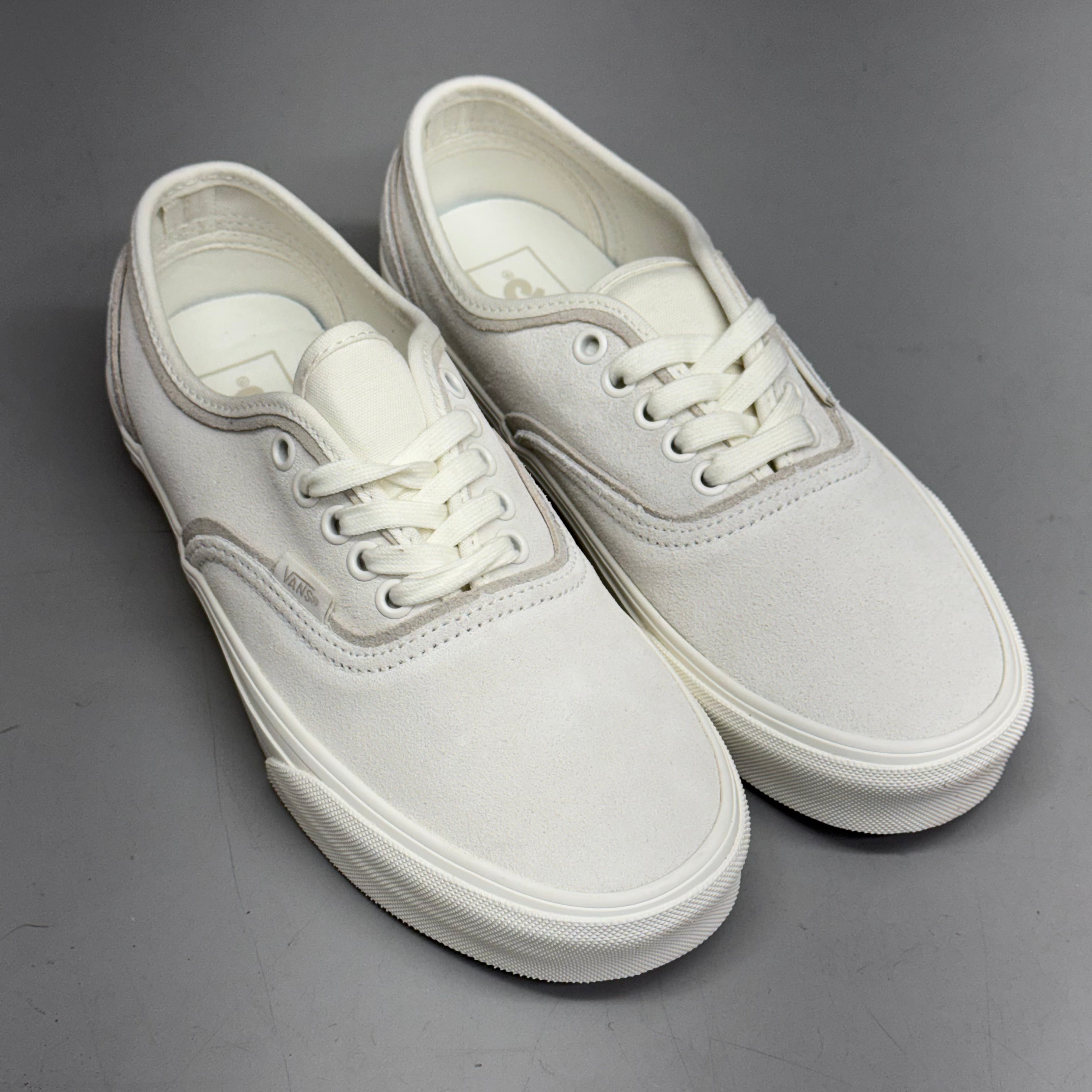VANS Authentic Sliver Sneakers Shoes Mens's Sz 10.5 White/White VN000D6DWWW