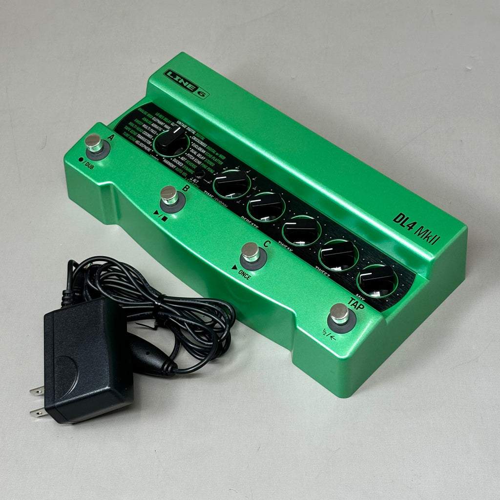 LINE 6 Delay & Looper Modeler Pedal 4 Switch & 1 Switch Loopers Green DL4 MkII