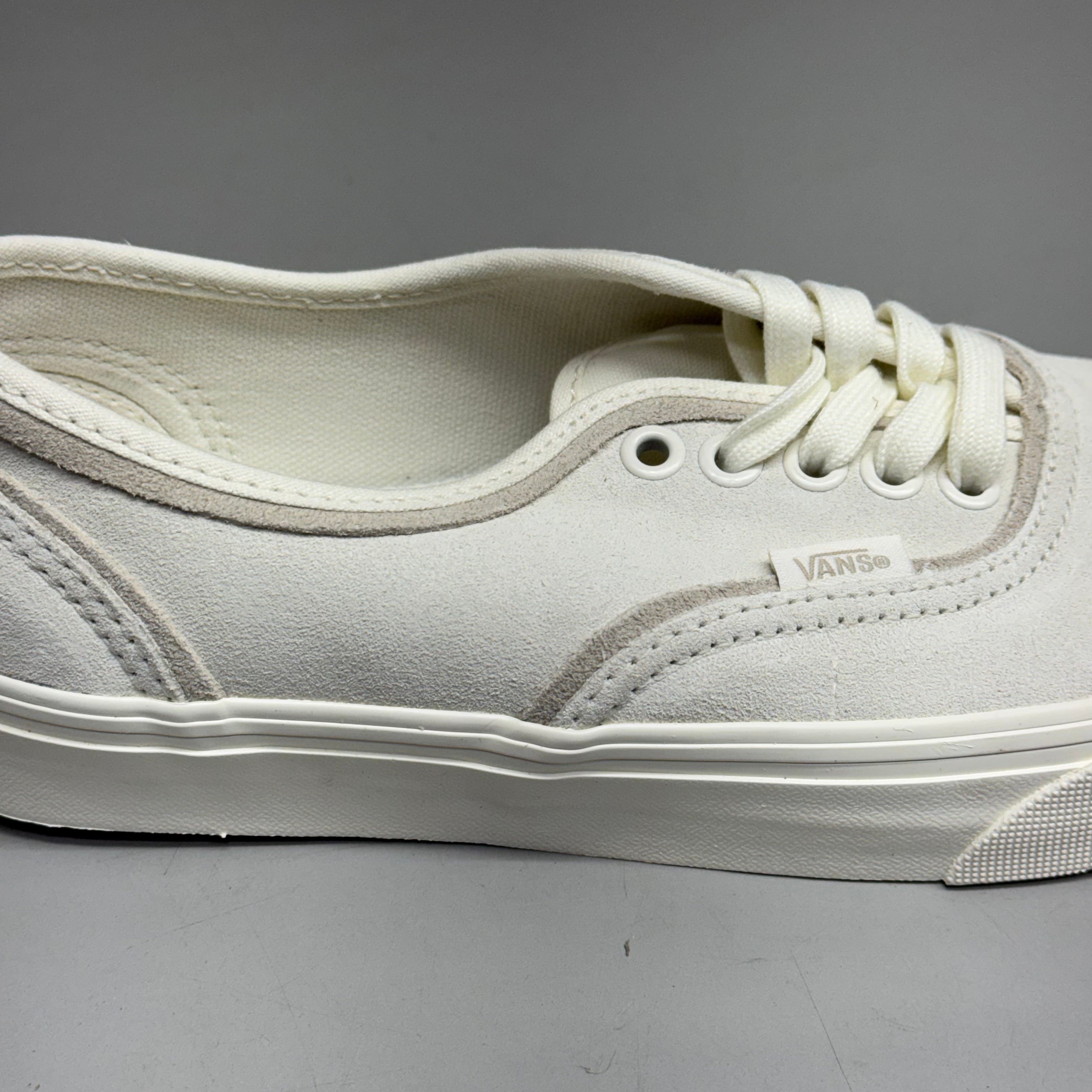 VANS Authentic Sliver Sneakers Shoes Women's Sz 8 White/White VN000D6DWWW
