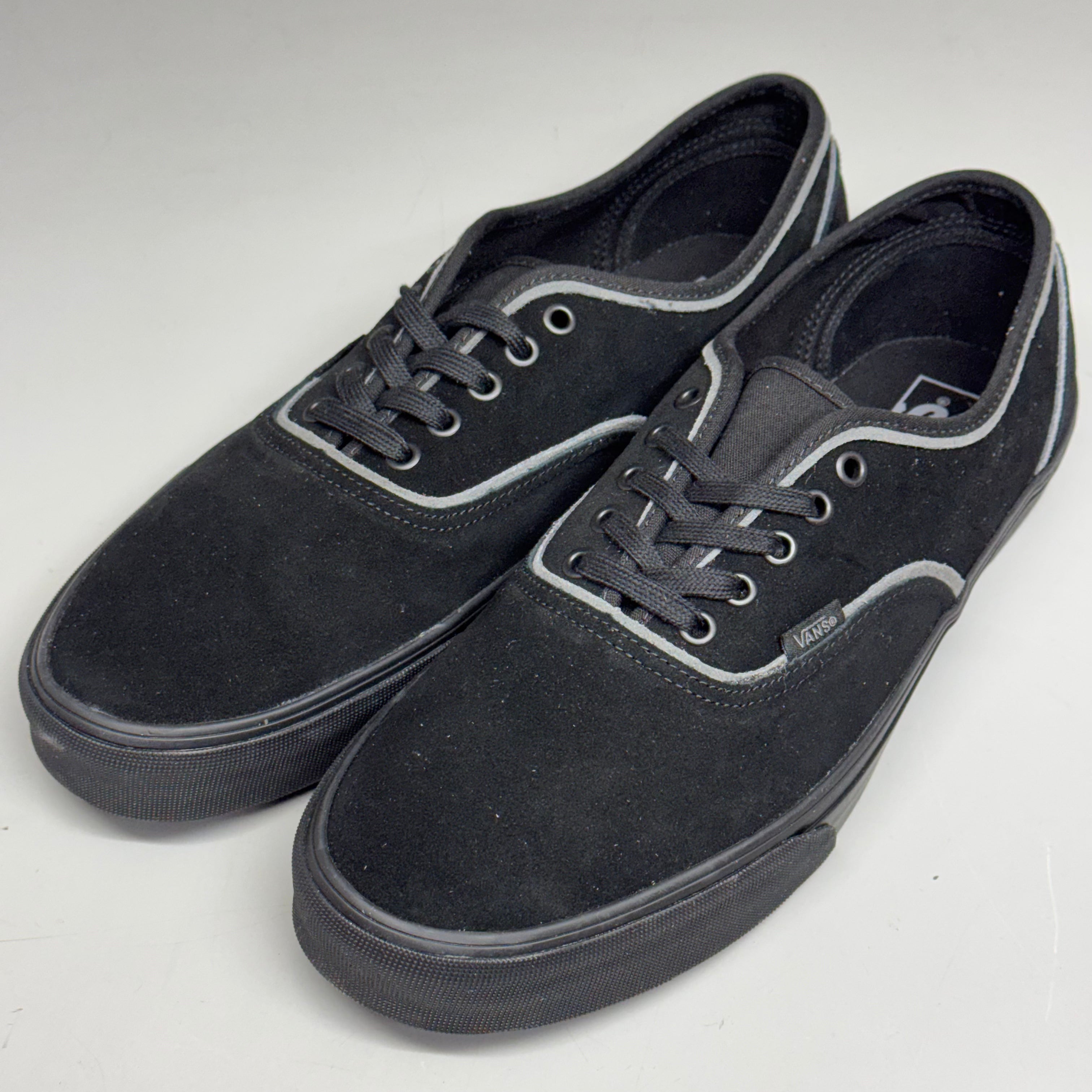 VANS Authentic Sliver Shoe Sz Men's 13.0 Black/Gray VN000D6DDE2