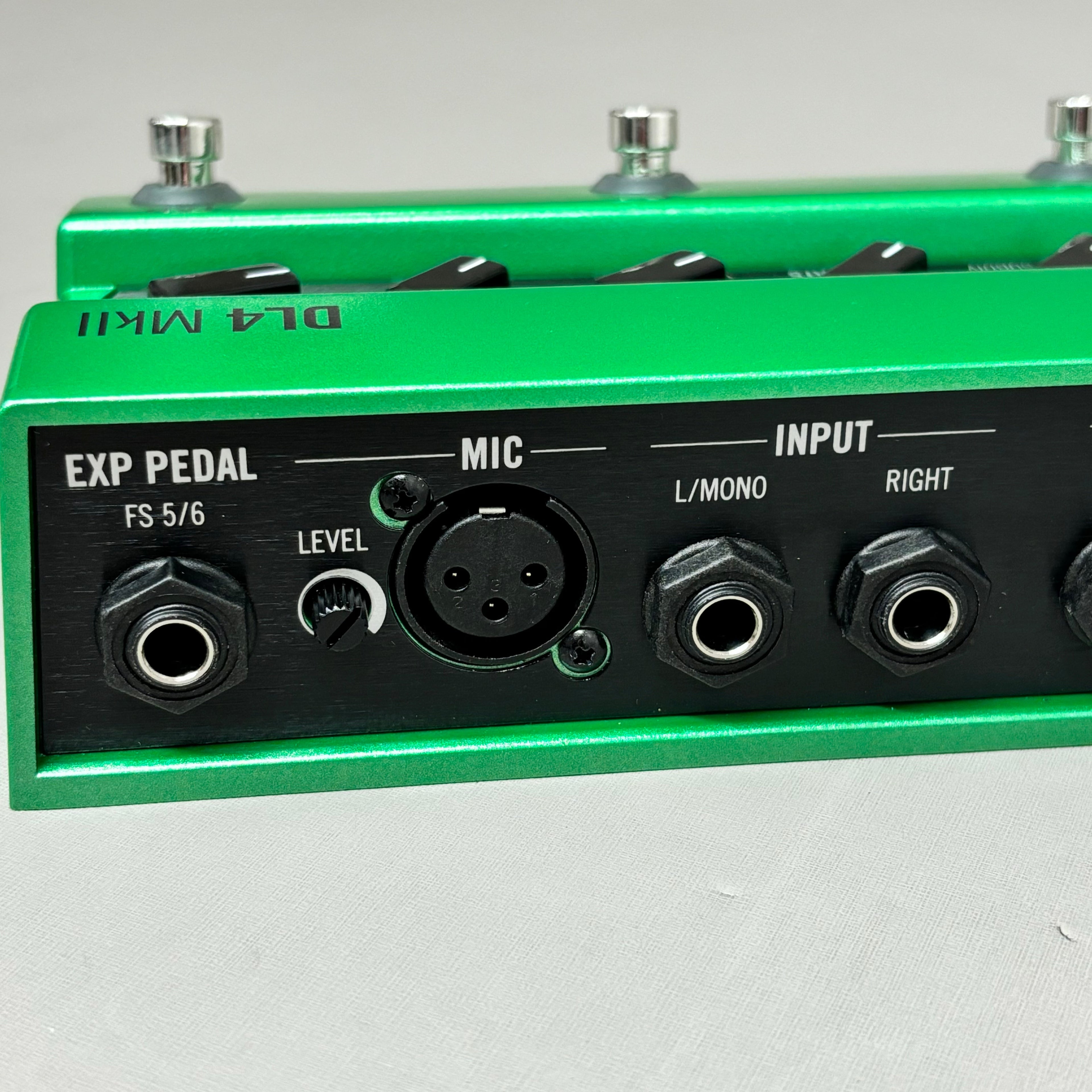LINE 6 Delay & Looper Modeler Pedal 4 Switch & 1 Switch Loopers Green DL4 MkII