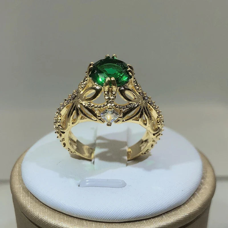 Vintage Emerald Cocktail Ring | 925 Sterling Silver