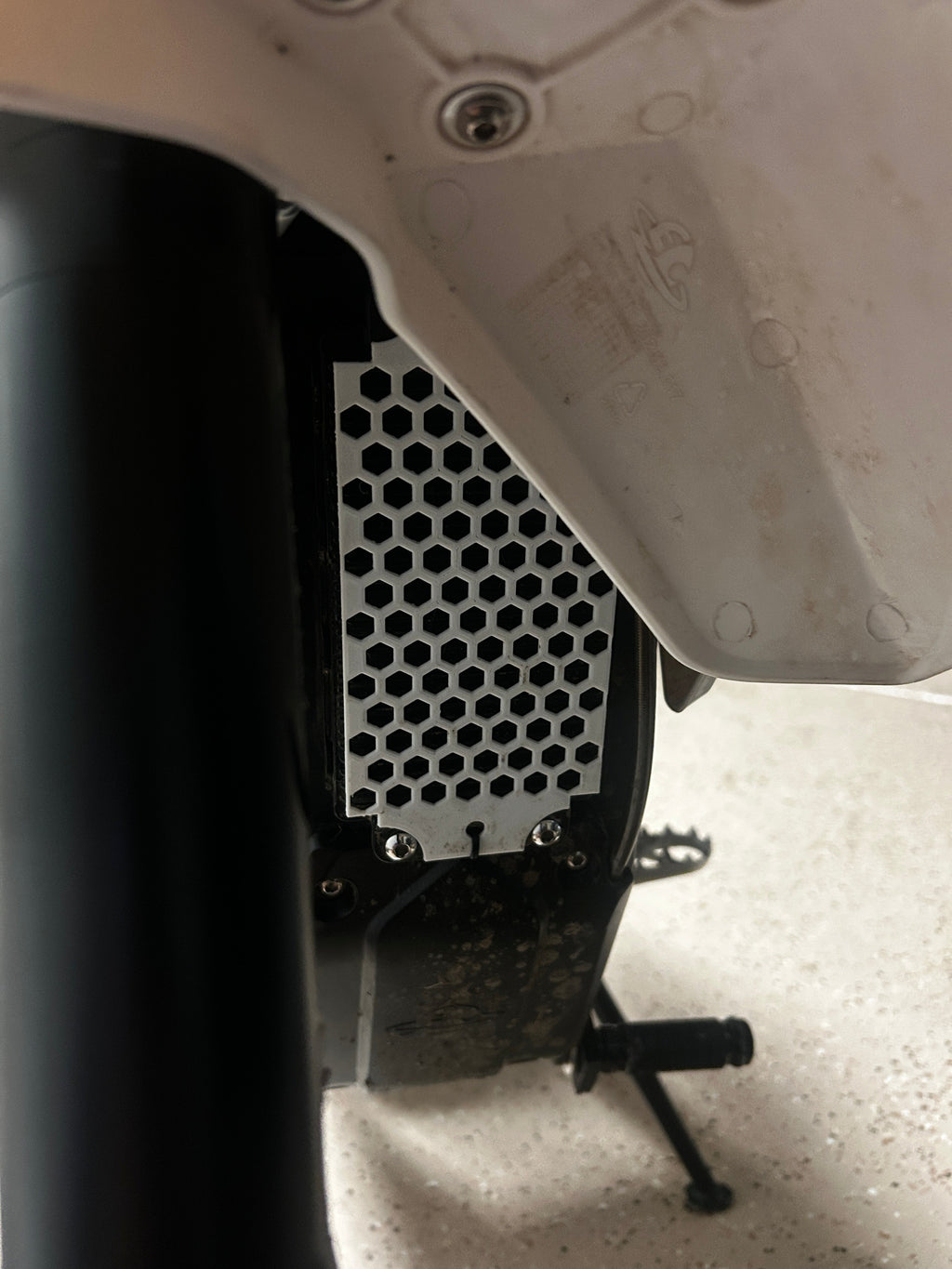 Controller cover (Honeycomb design)