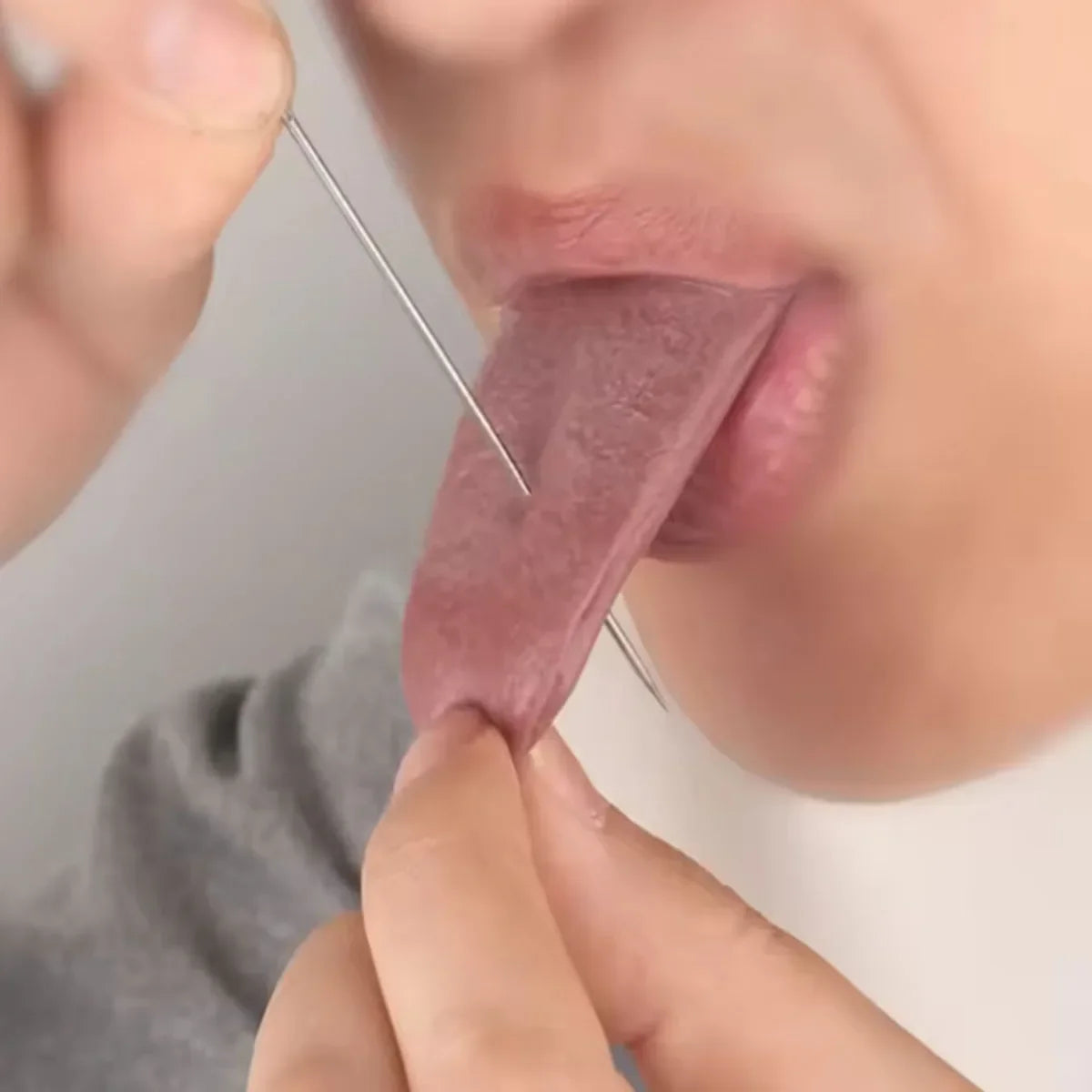 Rubber Tongue Prank Toy | Realistic Silicone Gag Gift for Horror Pranks