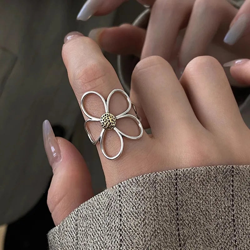 VENTFILLE 925 Sterling Silver Flower Ring | Hollow Out Retro Jewelry for Women