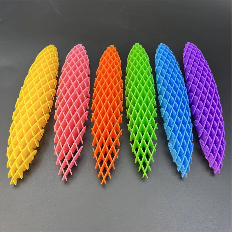 Stretchable Mesh Fidget Worm Toy | 3D Telescoping Stress Relief Toy
